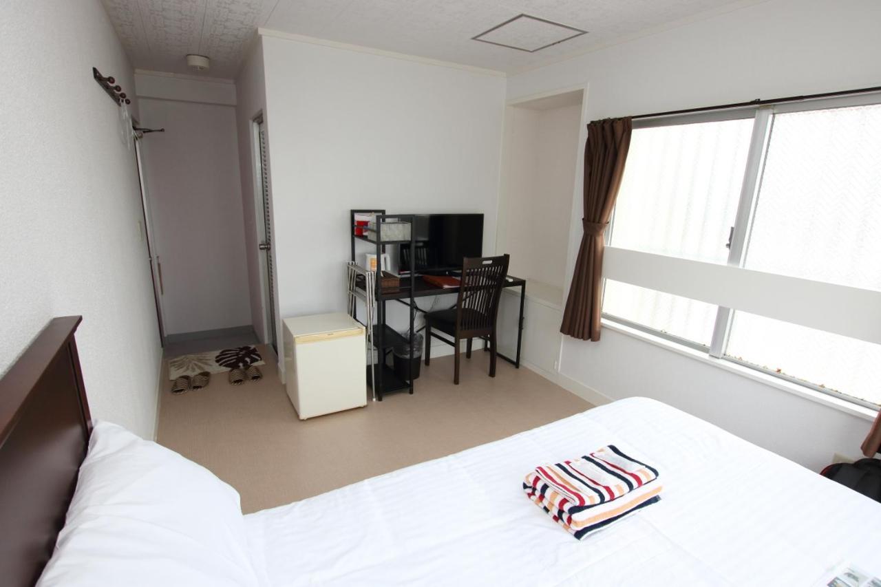Seven House Urasoe Hotel Exterior photo